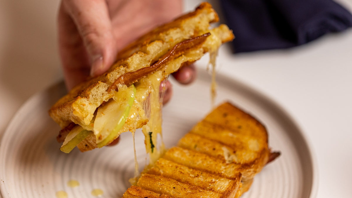 Bacon Apple Cheddar Grilled Cheese Farmview Market