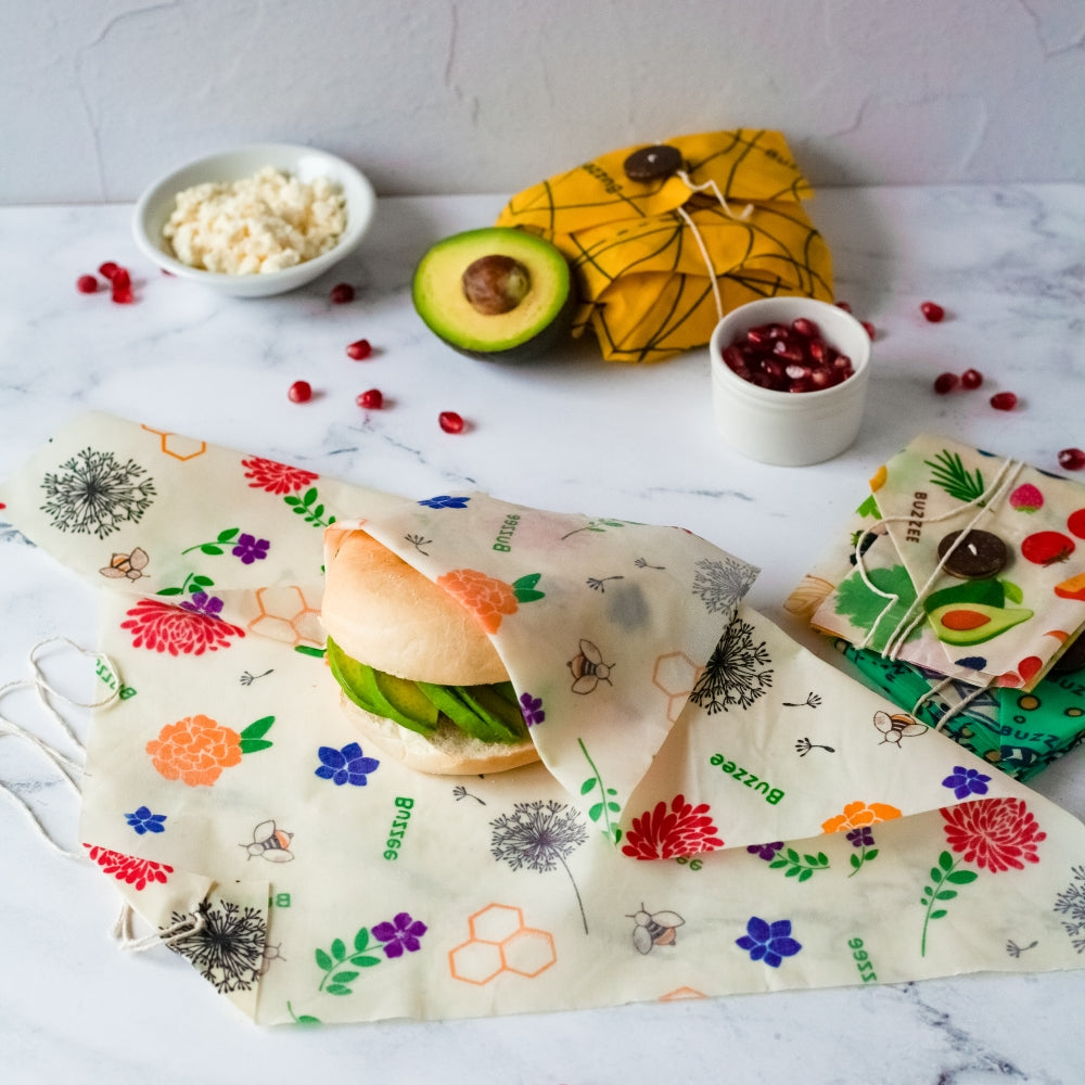 Buzzee Reusable Sandwich Wrap - Bees at Work