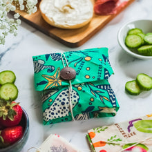 Load image into Gallery viewer, Buzzee Reusable Sandwich Wrap - Aqua
