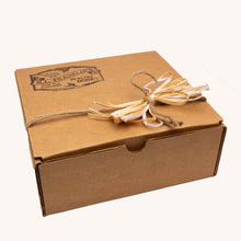 Load image into Gallery viewer, H.L. Franklin&#39;s Creamed Honey Gift Set

